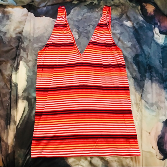 NWT Ribbed Tank - Picture 3 of 5